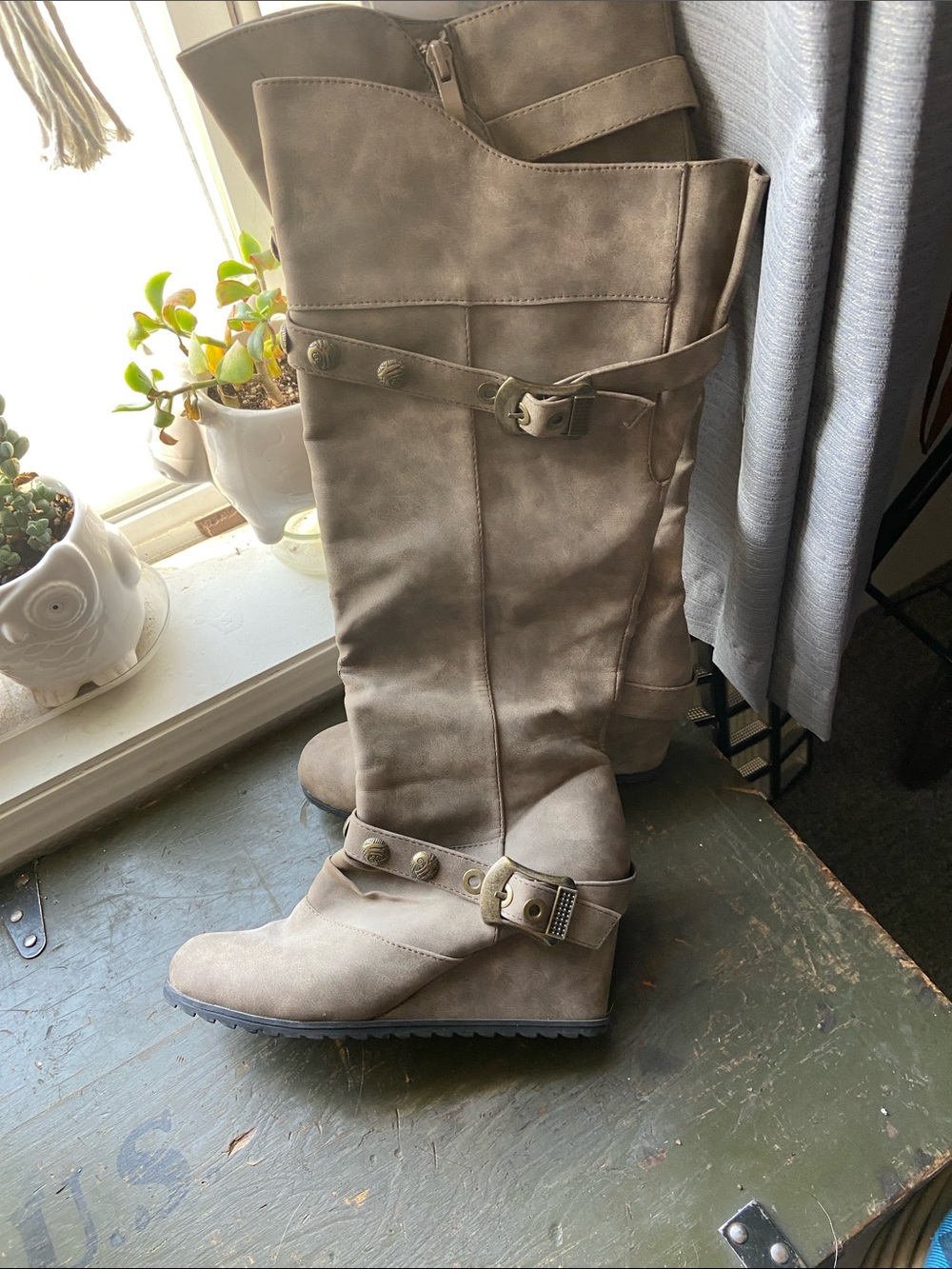 Grey wedge boots - Picture 2 of 4